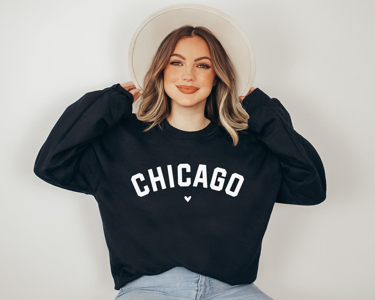 Chicago Tiny Heart Sweatshirt